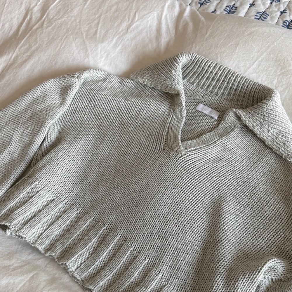 Cropped Rib-Knit Collared Sweater - Light Sage - Picture 3 of 6